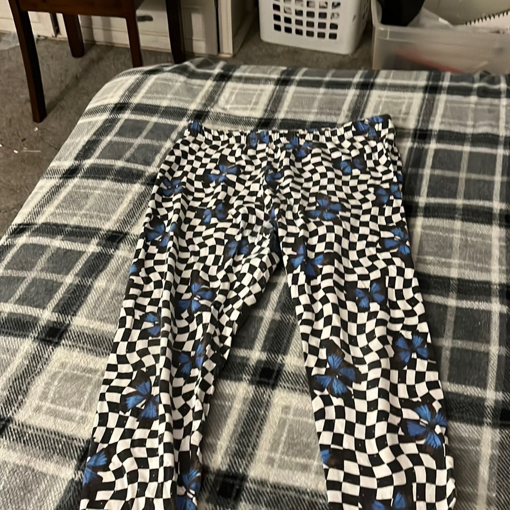 Checkered butterfly leggings